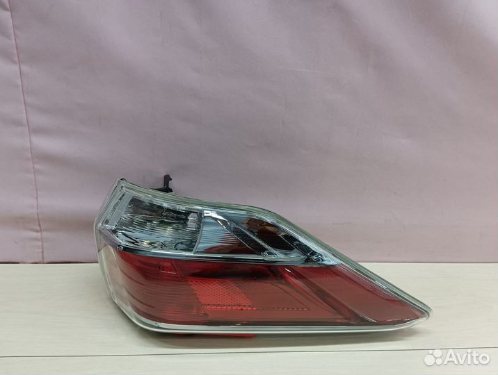 Фонарь левый внешний Toyota Highlander 3 У50 2013
