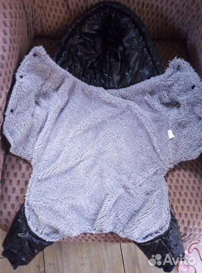 Продам зимний комбинезон новый