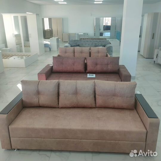 Диван Виктория