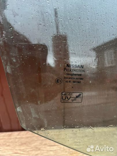 Стекло двери переднее правое Nissan Almera N16 1.5