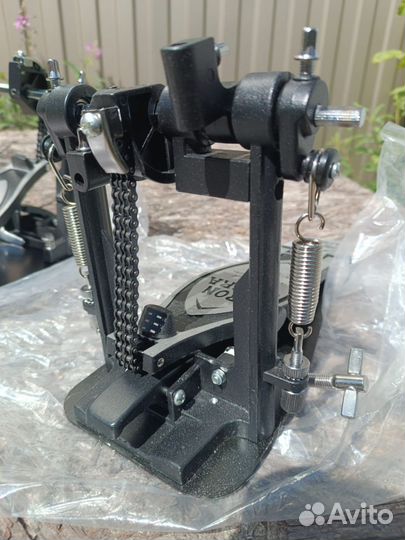 Двойная педаль для бас-барабана iron cobra 900