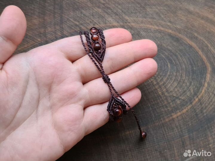 Браслеты с натуральными камнями в технике макраме