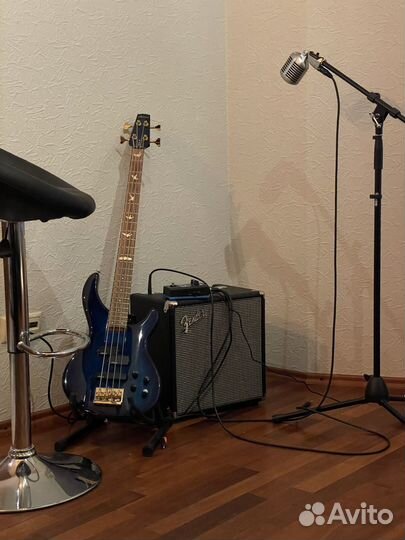 Басовый комбоусилитель Fender Rumble 25