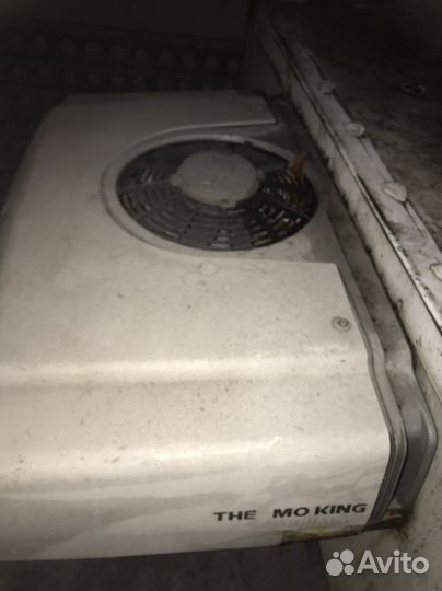 Будка с рефрижератором