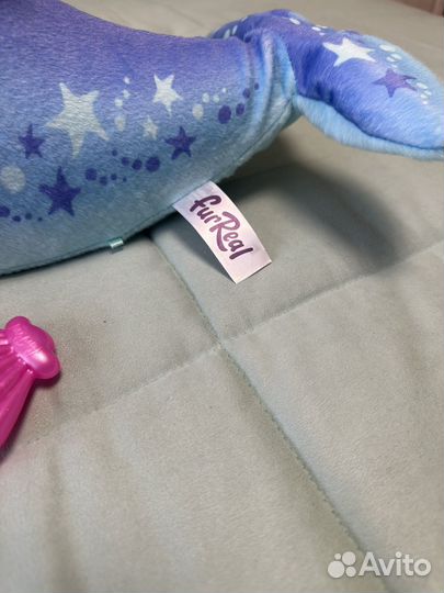 Игрушка дельфин