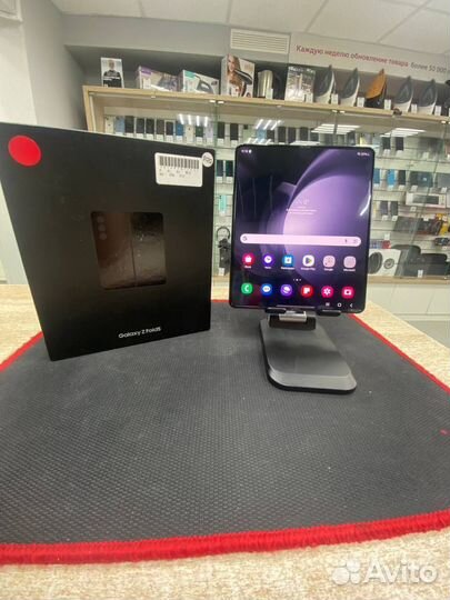 Samsung Galaxy Z Fold5, 12/512 ГБ