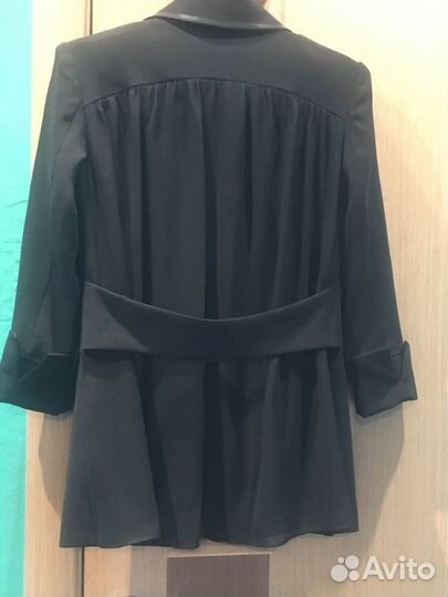 Продажа пиджаков, платья