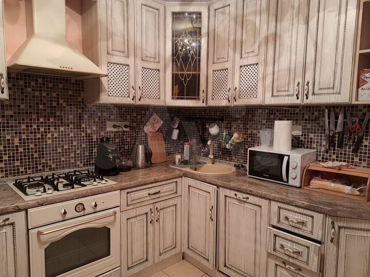 2-к. квартира, 72,6 м², 6/7 эт.