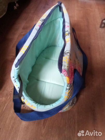 Сумка переноска для маленьких собак и кошек