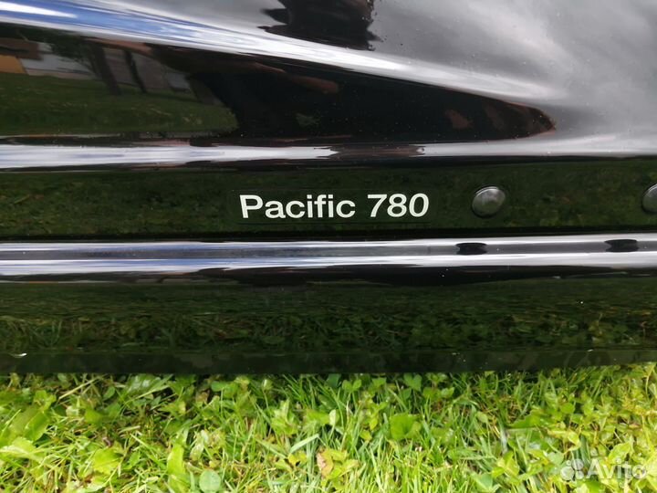 Багажник Thule Pacific 780, черныйобъем-420 л