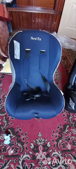 Автокресло 9-18