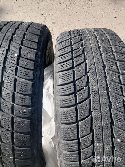 Triangle Snow-LL01 235/60 R18 103H