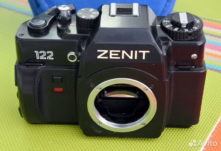 Фотоаппараты Зенит,футляры,вспышки