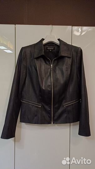 Пиджаки и жакеты женские 46 48