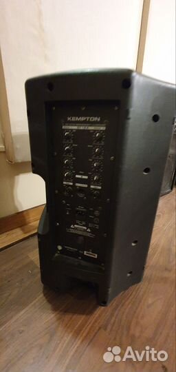 Aктивнaя aкуcтичеcкaя cиcтeма fвт Kеmрtоn gт12A