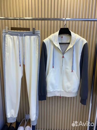 Спортивный костюм kiton