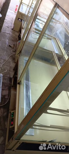 Холодильник ветрина