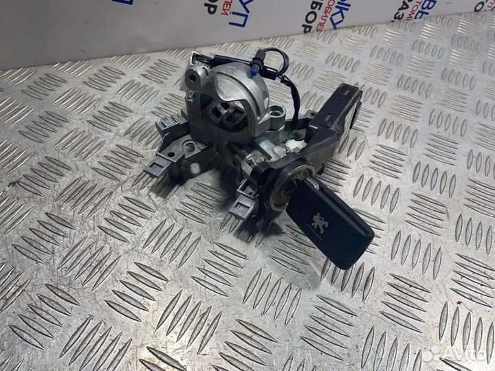 Замок зажигания Peugeot 4007 I (2007–2014)