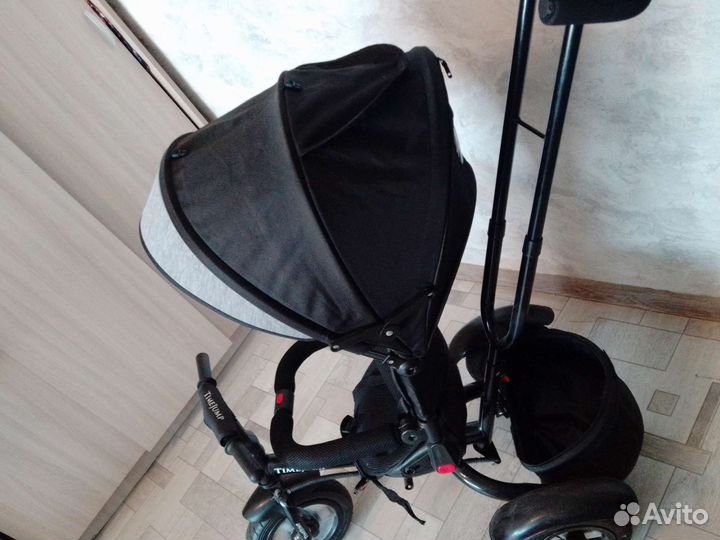 Трехколесный велосипед с родительской ручкой