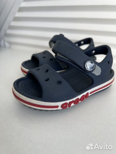 Сандалии crocs детские 22 размер