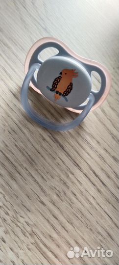 Пустышка avent 0-6 новая