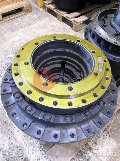 Бортовой редуктор Komatsu PC400LC-6LK 208-27-00150