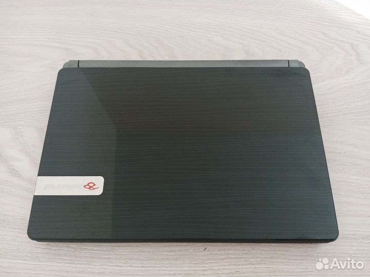 Нетбук Packard Bell