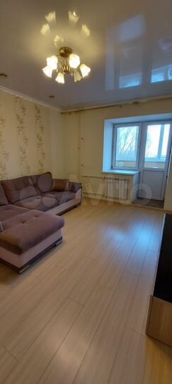 3-к. квартира, 86 м², 2/15 эт.