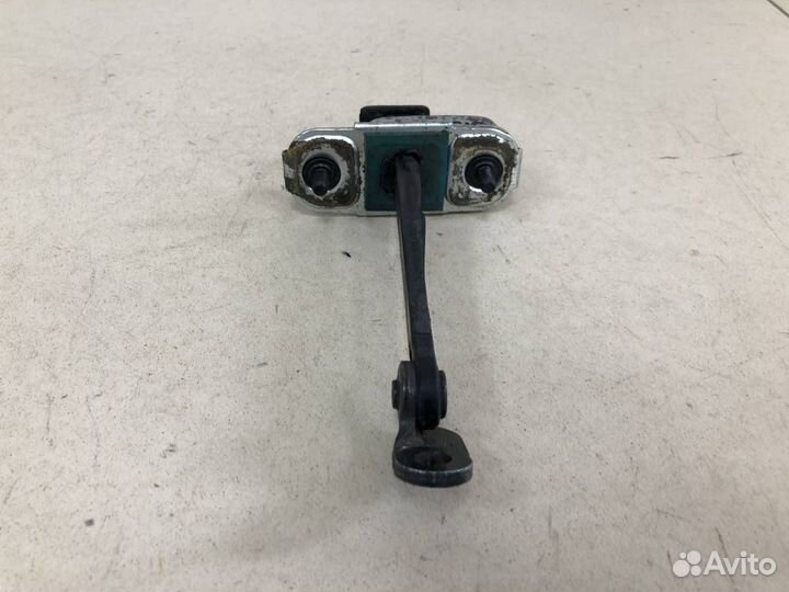 Ограничитель двери Hyundai ix35 LM 2010-2015