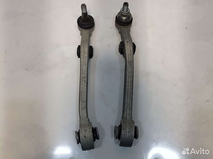 Рычаги подвески передний Mercedes GT 2017