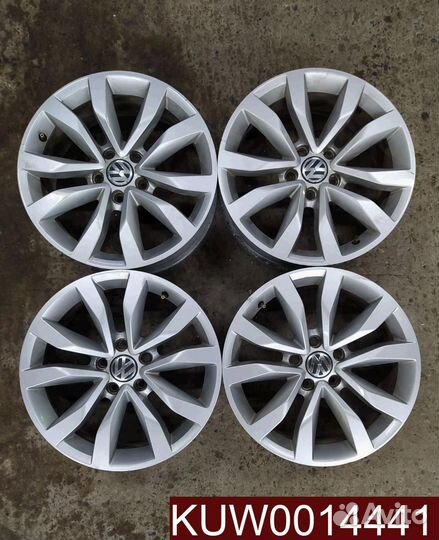 Диски R17 Volkswagen Beetle, Tiguan Б/у оригинал