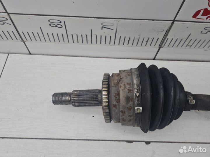 Полуось передняя левая Land Rover Discovery 4 L319