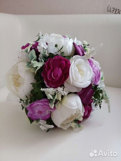 Букет из искусственных цветов