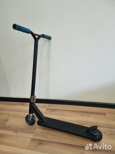 Трюковой самокат explore