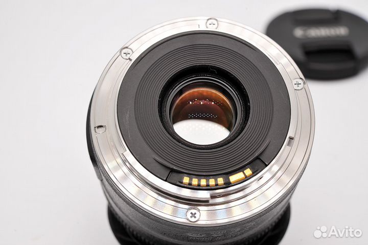 Canon EF 28 mm f/2.8 IS USM
