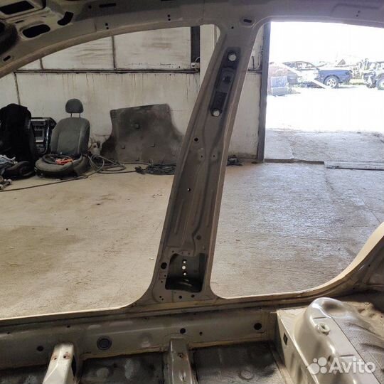 Центральная стойка кузова правая Chevrolet Lacetti