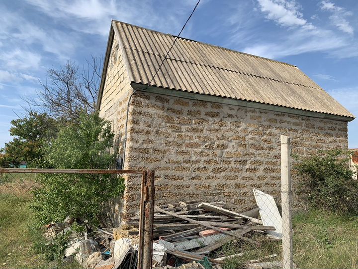 Дом 36,9 м² на участке 6 сот.