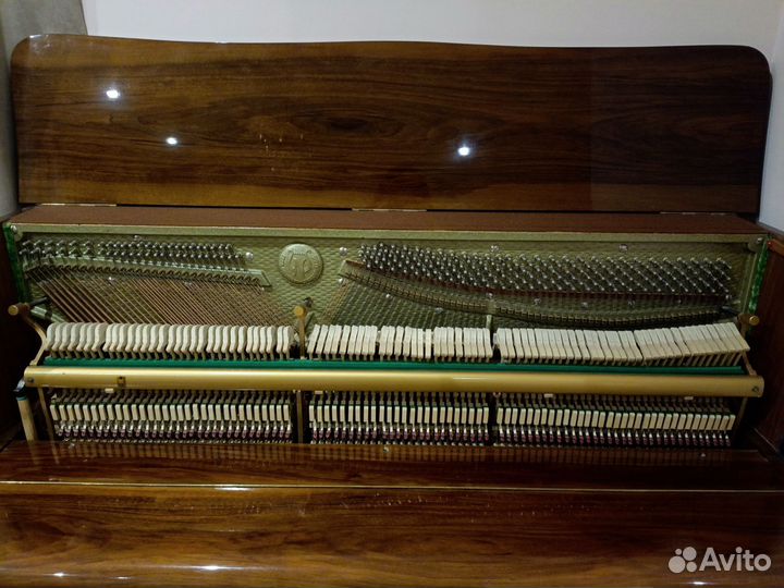 Немецкое пианино «Gebr.Niendorf»