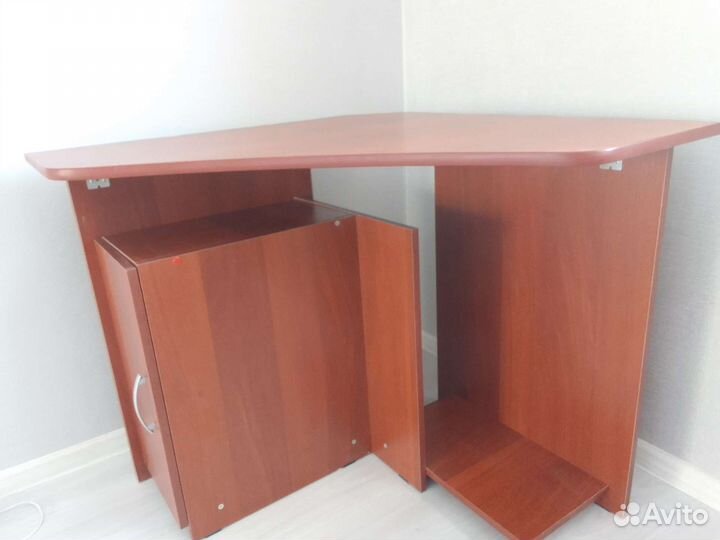 Компьютерный стол бу