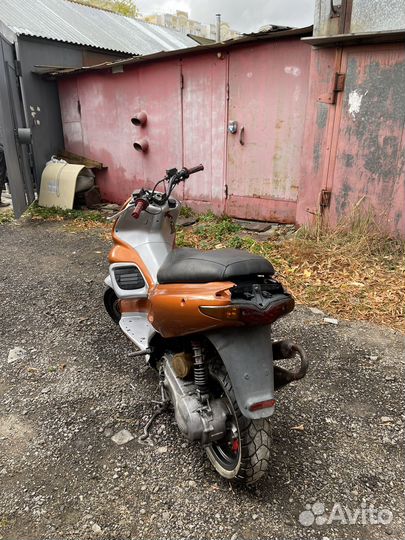 Gilera runner 180