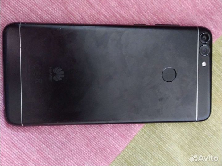 HUAWEI P Smart, 3/32 ГБ