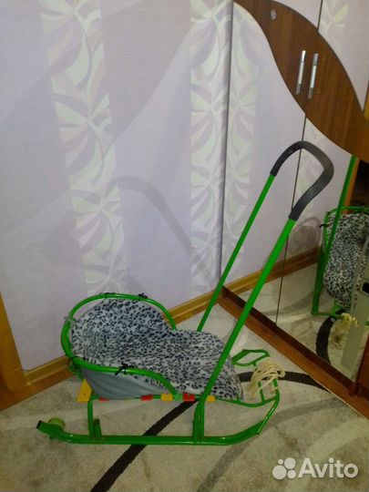 Детские санки с колесами