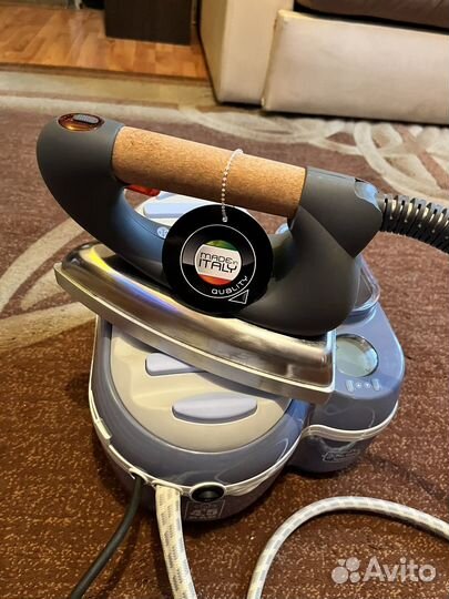 Утюг с парогенератором