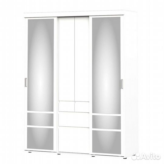 Шкаф купе с зеркалом
