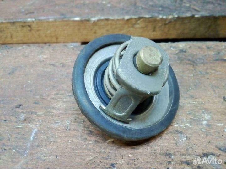 Термостат Ford Focus 2 1.6 2007