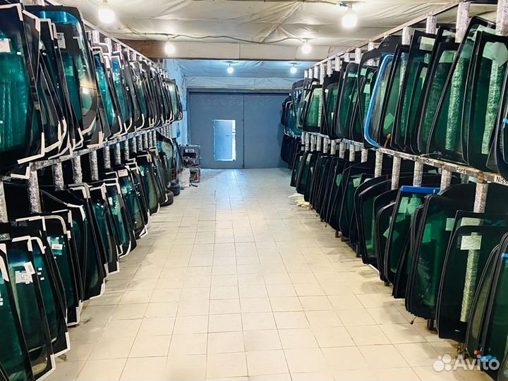 Лобовое стекло saab 9-3 4D 2002-12