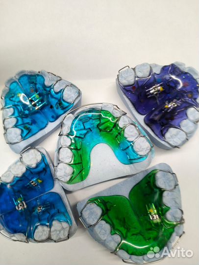 Зубной техник ортодонт