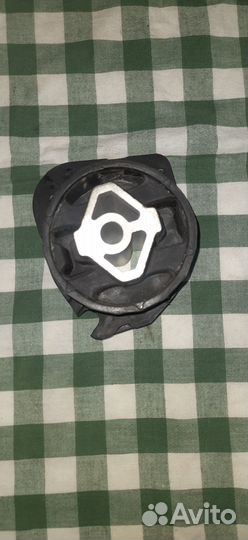 Подушка АКПП bmw x5 e53