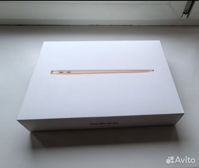 Apple macbook air M1 8/256