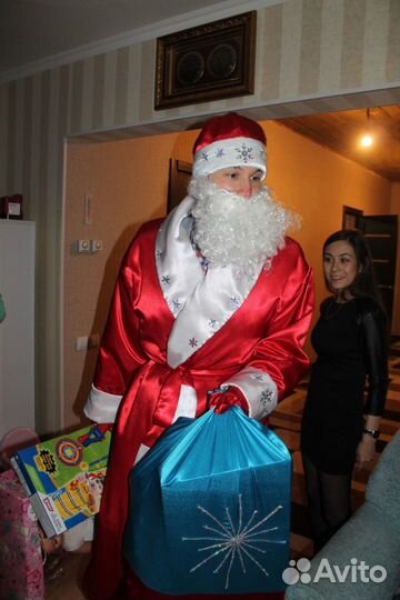 Костюмы дед мороза и Снегурочки